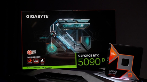 问鼎娱乐硬核性能技嘉AORUS为PCL赛事解说RASH悲喜定制电竞MOD主机(图5)