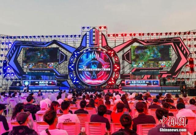 问鼎娱乐app“无电竞不上海”上海电竞地标巡礼丨·之城(图1)